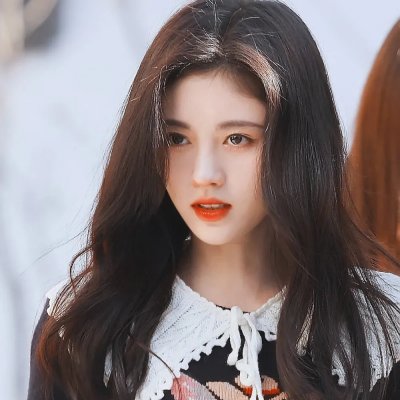 高架桥上的涂鸦